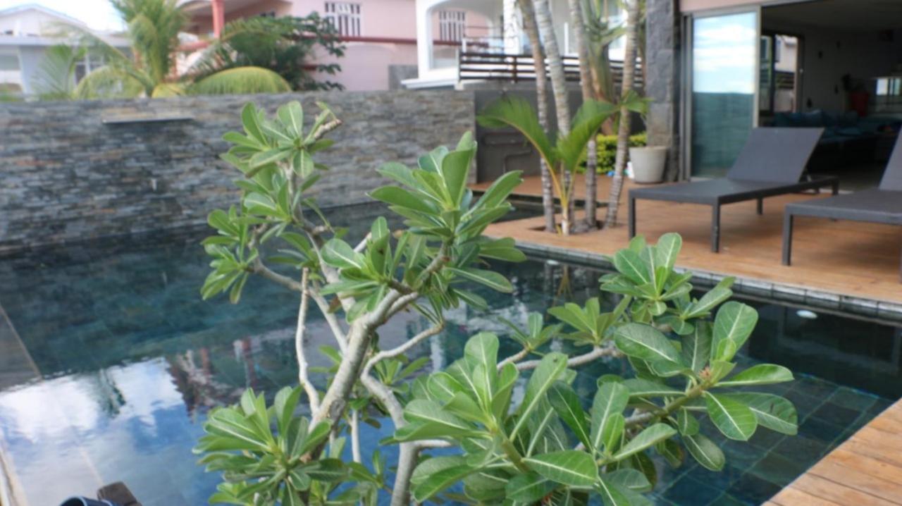 Keha Properties Flic en Flac Exterior photo